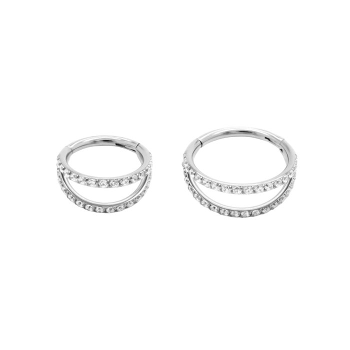 Tilum Doppelring aus Titan mit Clicker-Verschluss und Schmucksteinen